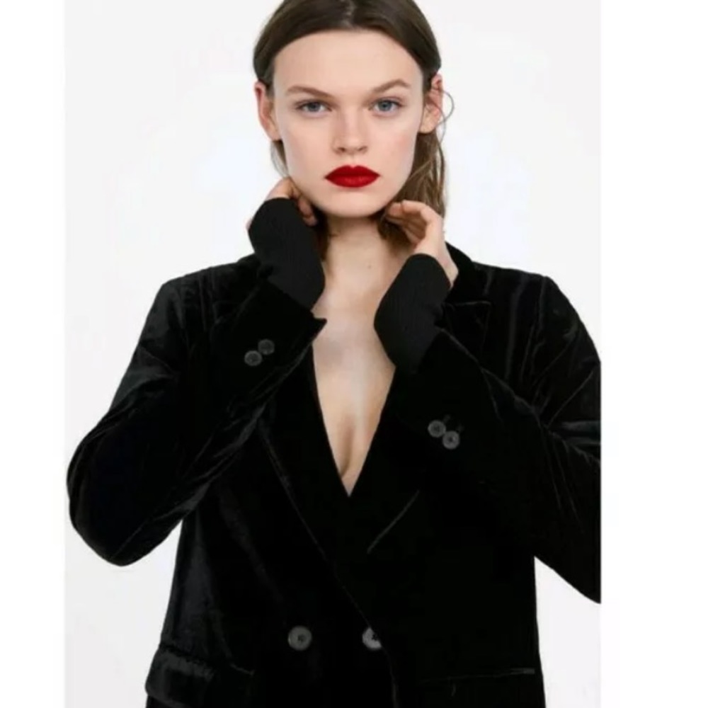 🩵 Zara Black Velvet Double Breasted Blazer Jacket